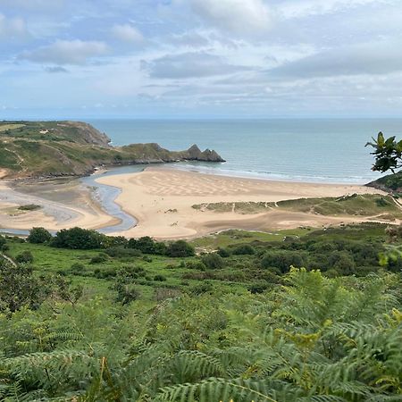 Gower Getaway - Parking & Ensuite Σουόνσι Εξωτερικό φωτογραφία